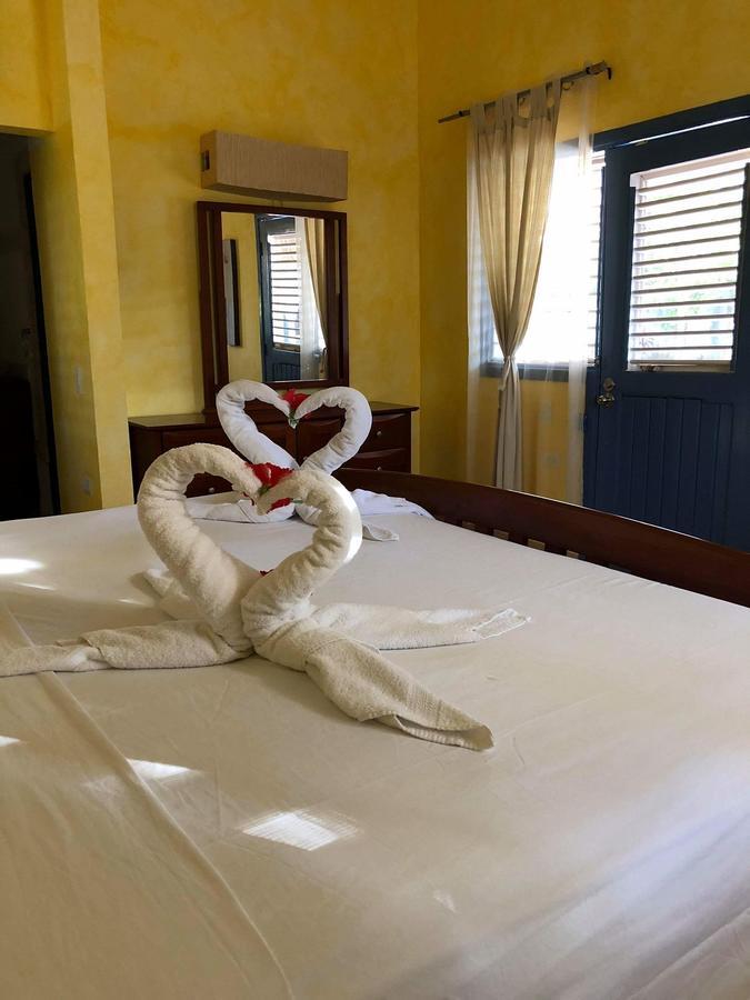 Casa Gio Hotel ลาสแตร์เรนาส ภายนอก รูปภาพ